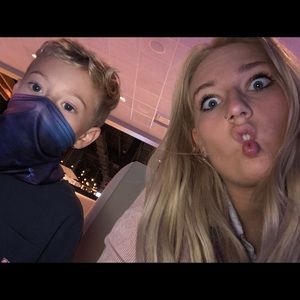 Meet your Posher, Molly